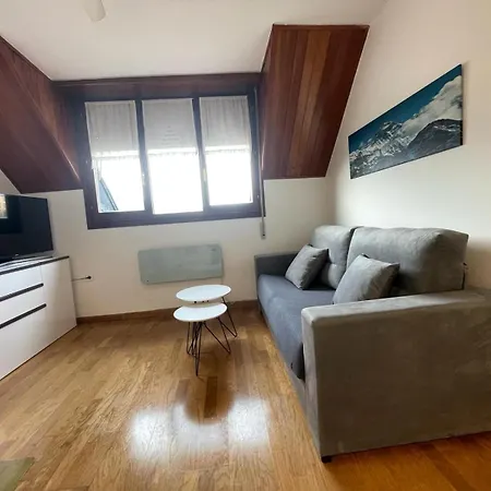 Apartamento Alba4 Jaca Exterior photo